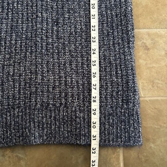 A Pea In The Pod Maternity Sweater Womens Size Medium Blue Mock Neck Warm - Picture 5 of 5